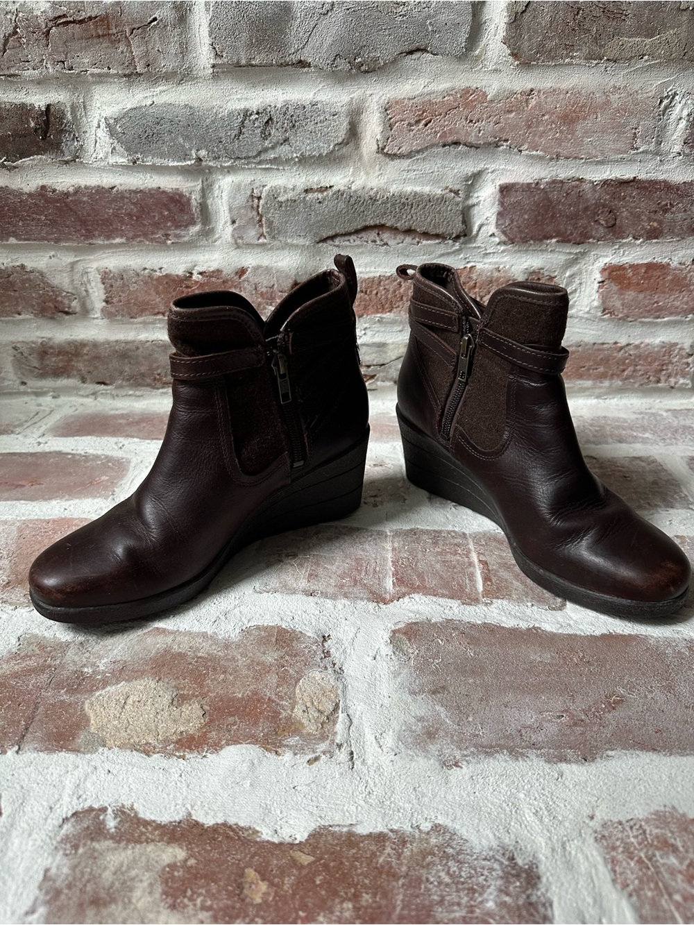 UGG Dark Brown Leather Wedge Ankle Boots - Picture 2 of 7